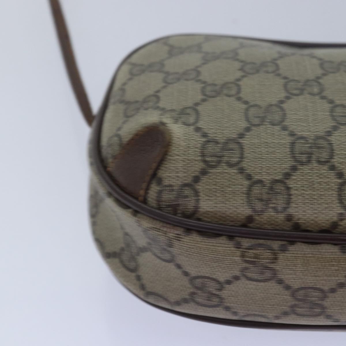 GUCCI GG Supreme Shoulder Bag PVC Leather Beige 156 02 066 Auth bs15442