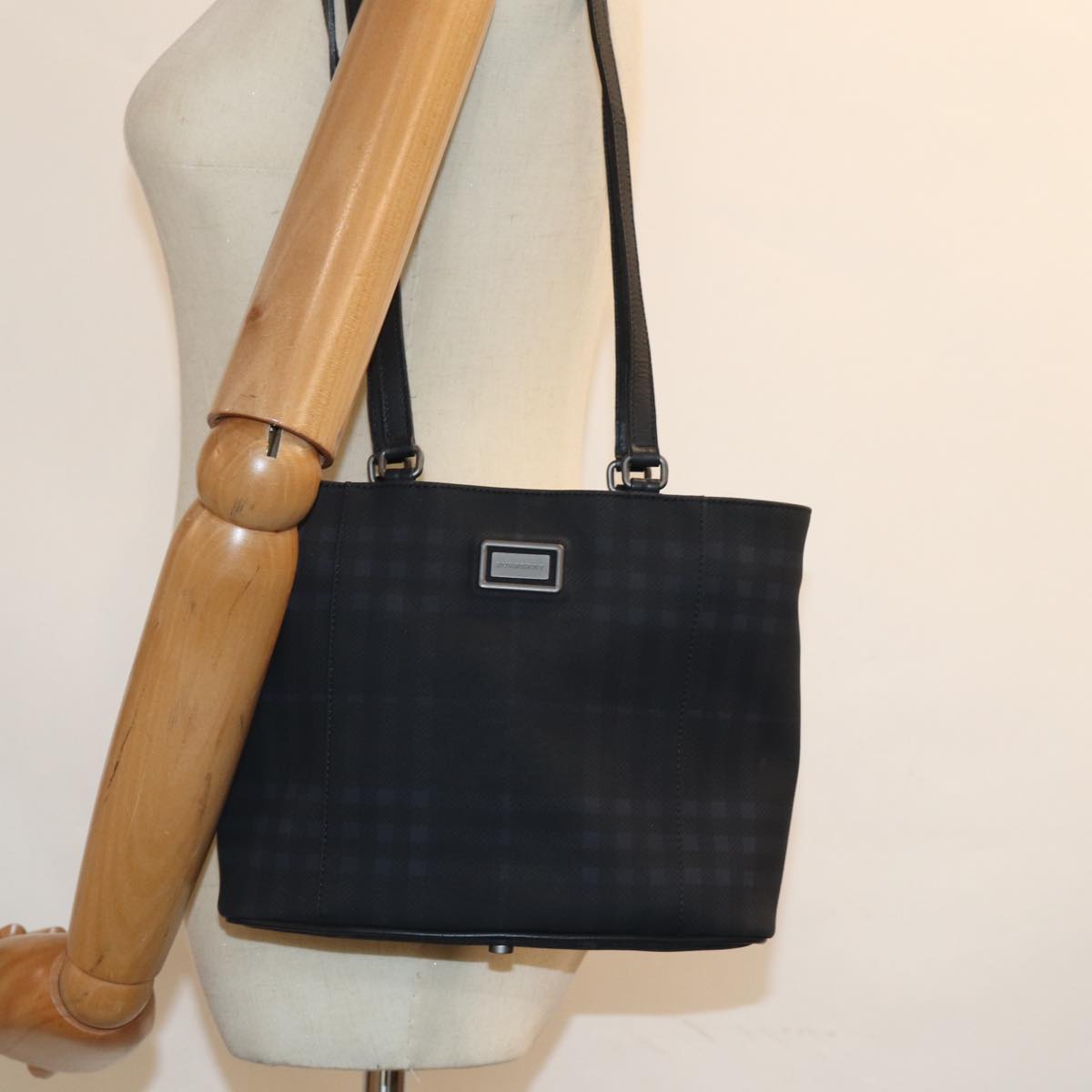 BURBERRY Nova Check Shoulder Bag PVC Black Auth bs15452