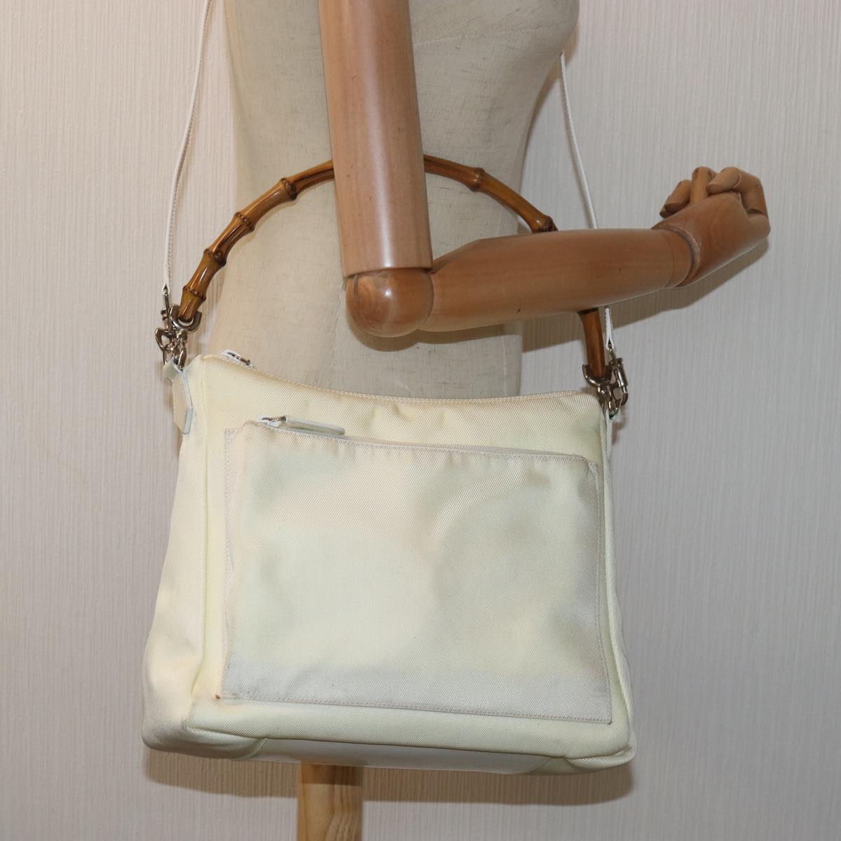 GUCCI Bamboo Shoulder Bag Nylon 2way White Auth bs15618