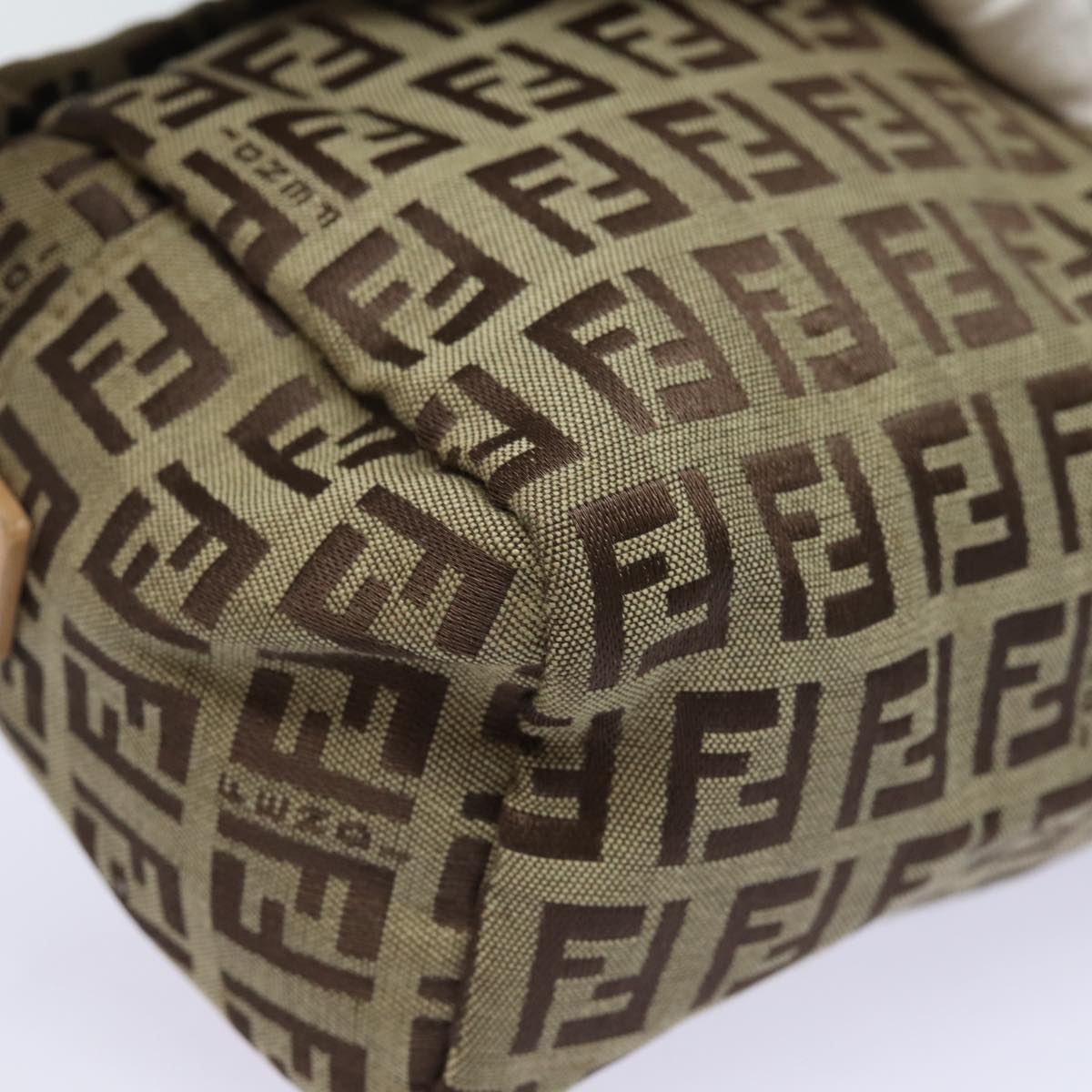 FENDI Zucchino Canvas Pouch Beige Auth bs15781