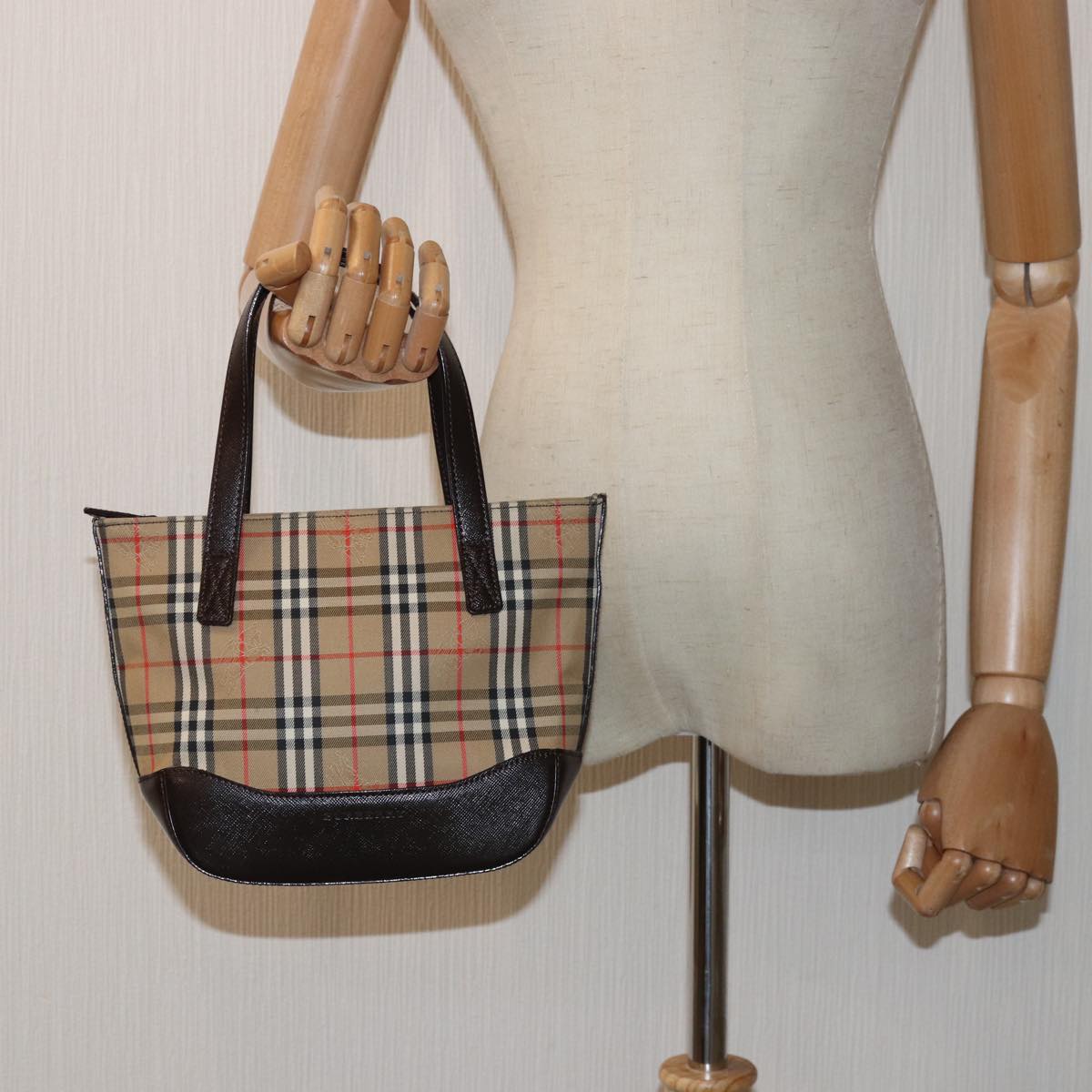 BURBERRY Nova Check Hand Bag Canvas Beige Auth bs15798