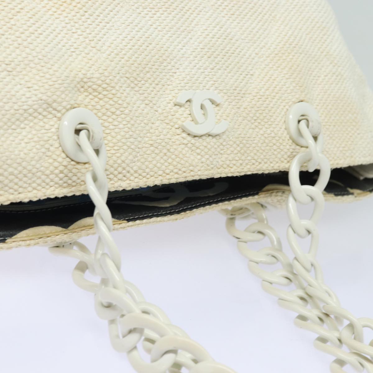 CHANEL Matelasse Chain Tote Bag Raffia White CC Auth bs15861