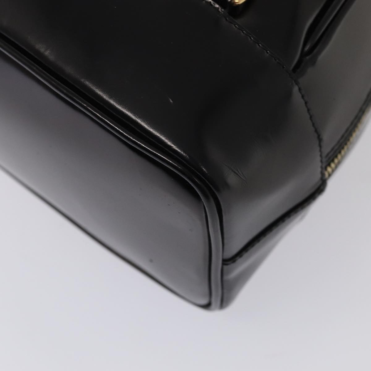 GUCCI Body Bag Enamel Black 003 2113 0027 Auth bs15880