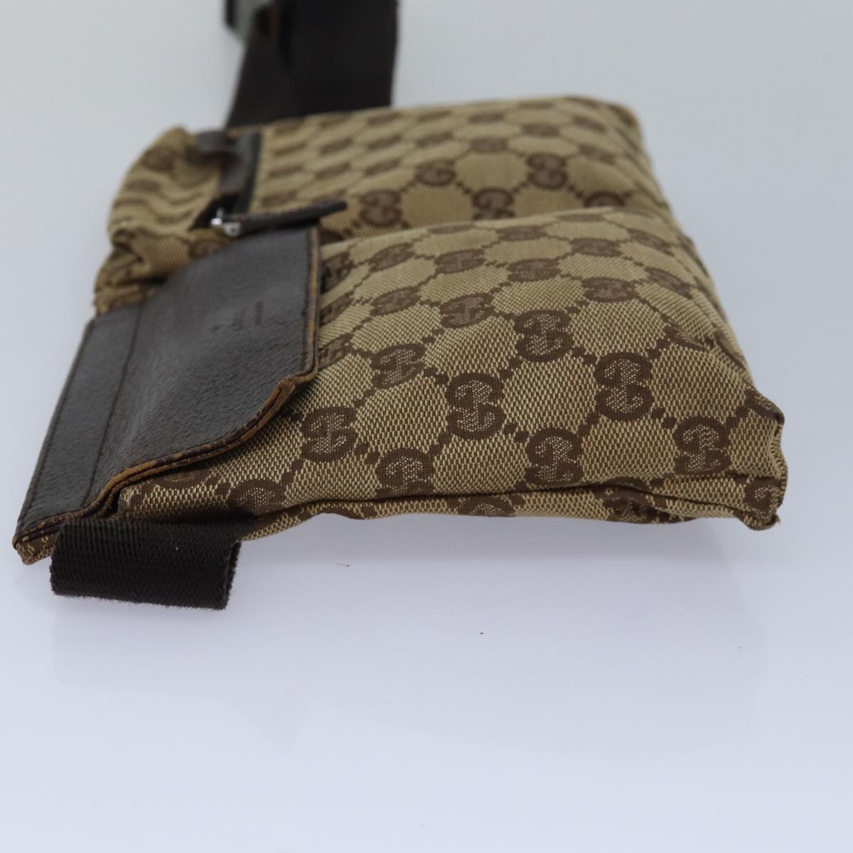 GUCCI GG Canvas Waist bag Beige 28566 Auth bs16083