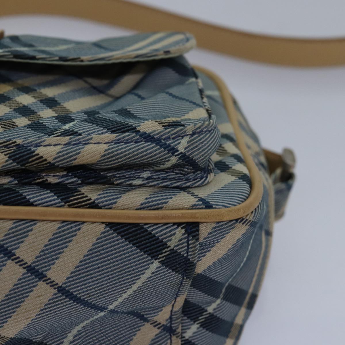 BURBERRY Nova Check Blue Label Shoulder Bag Nylon Blue Auth bs16102