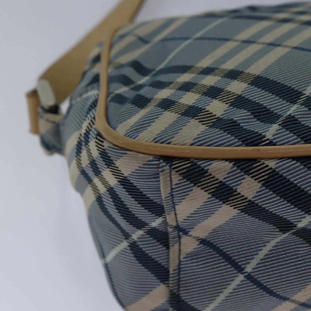 BURBERRY Nova Check Blue Label Shoulder Bag Nylon Blue Auth bs16102