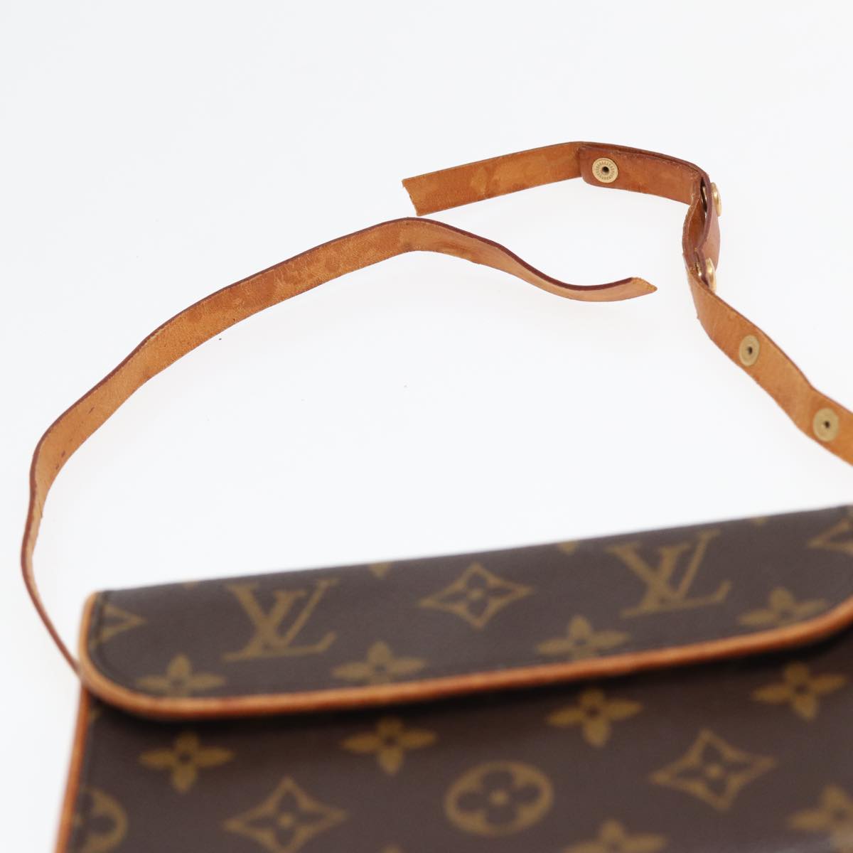 LOUIS VUITTON Monogram Pochette Florentine Waist bag M51855 LV Auth bs16119