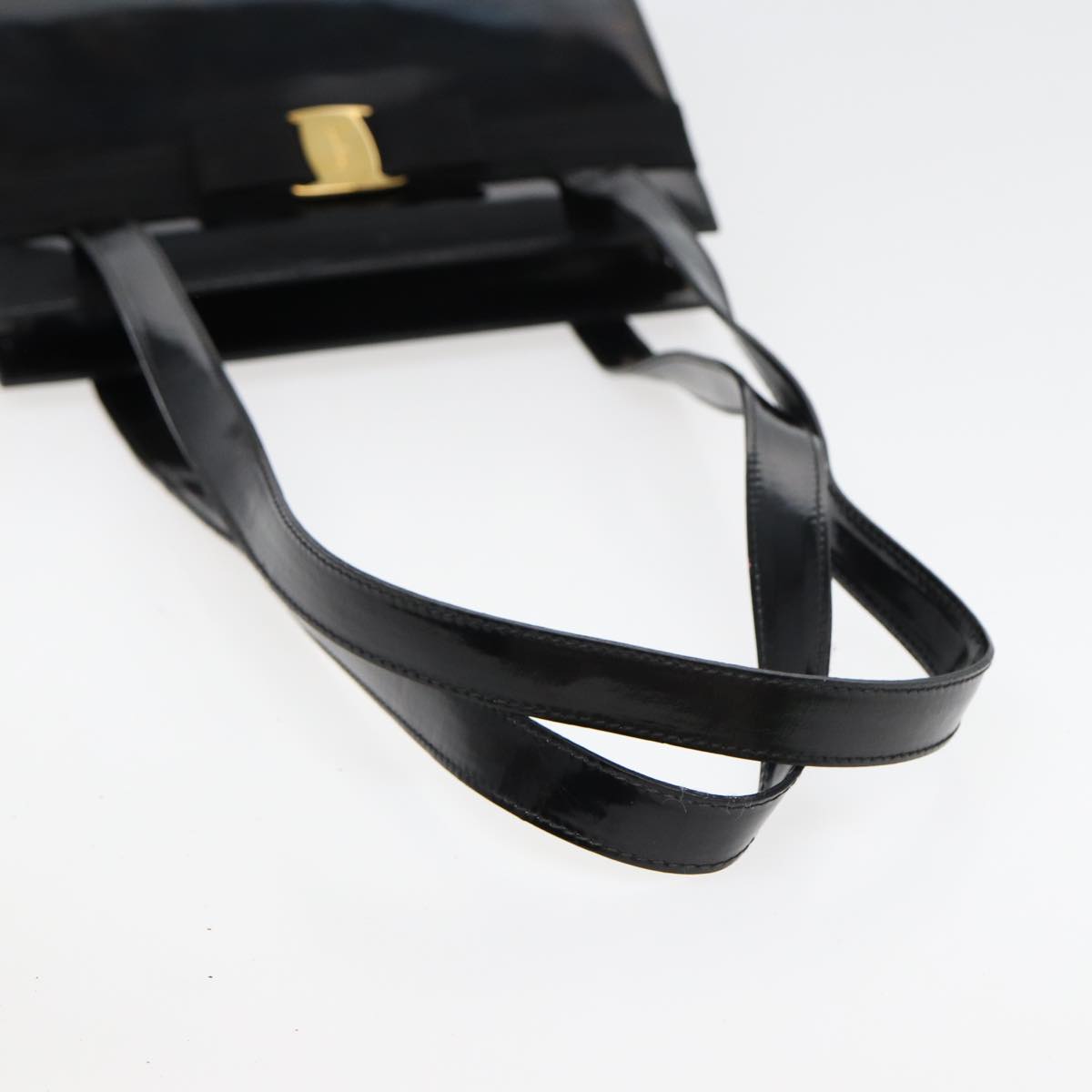 Salvatore Ferragamo Shoulder Bag Enamel Black Auth bs16136