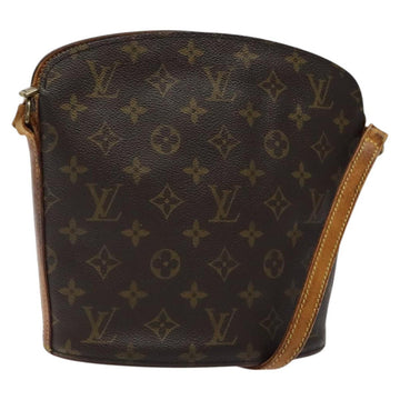 CHANEL Matelasse Pouch Enamel Beige CC Auth bs16140