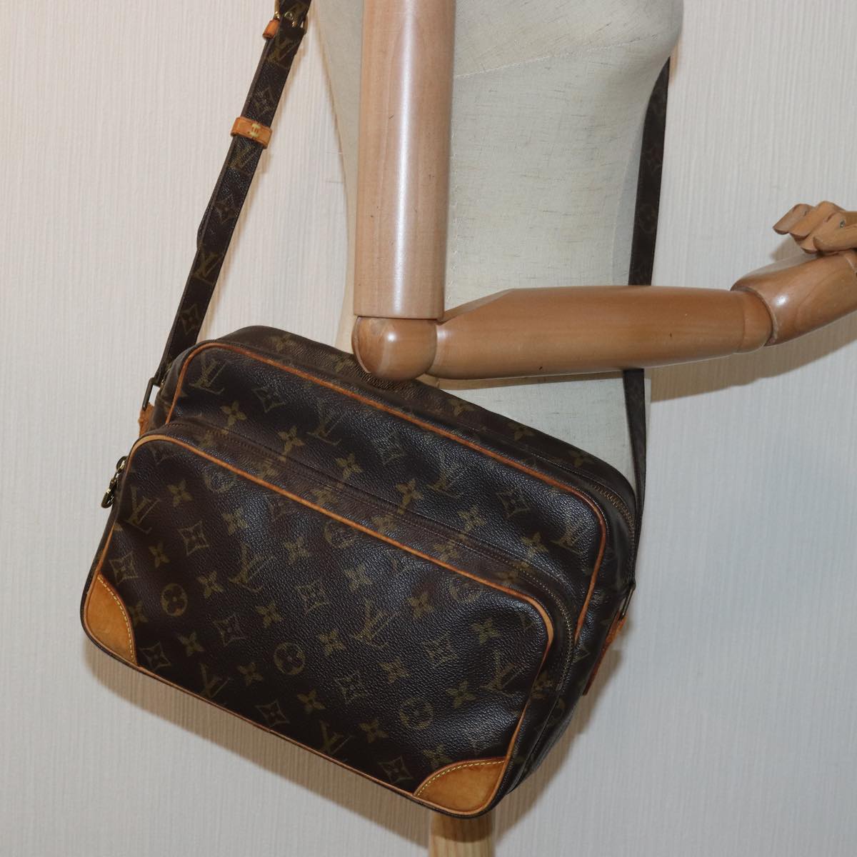 LOUIS VUITTON Monogram Nile Shoulder Bag M45244 LV Auth bs16267