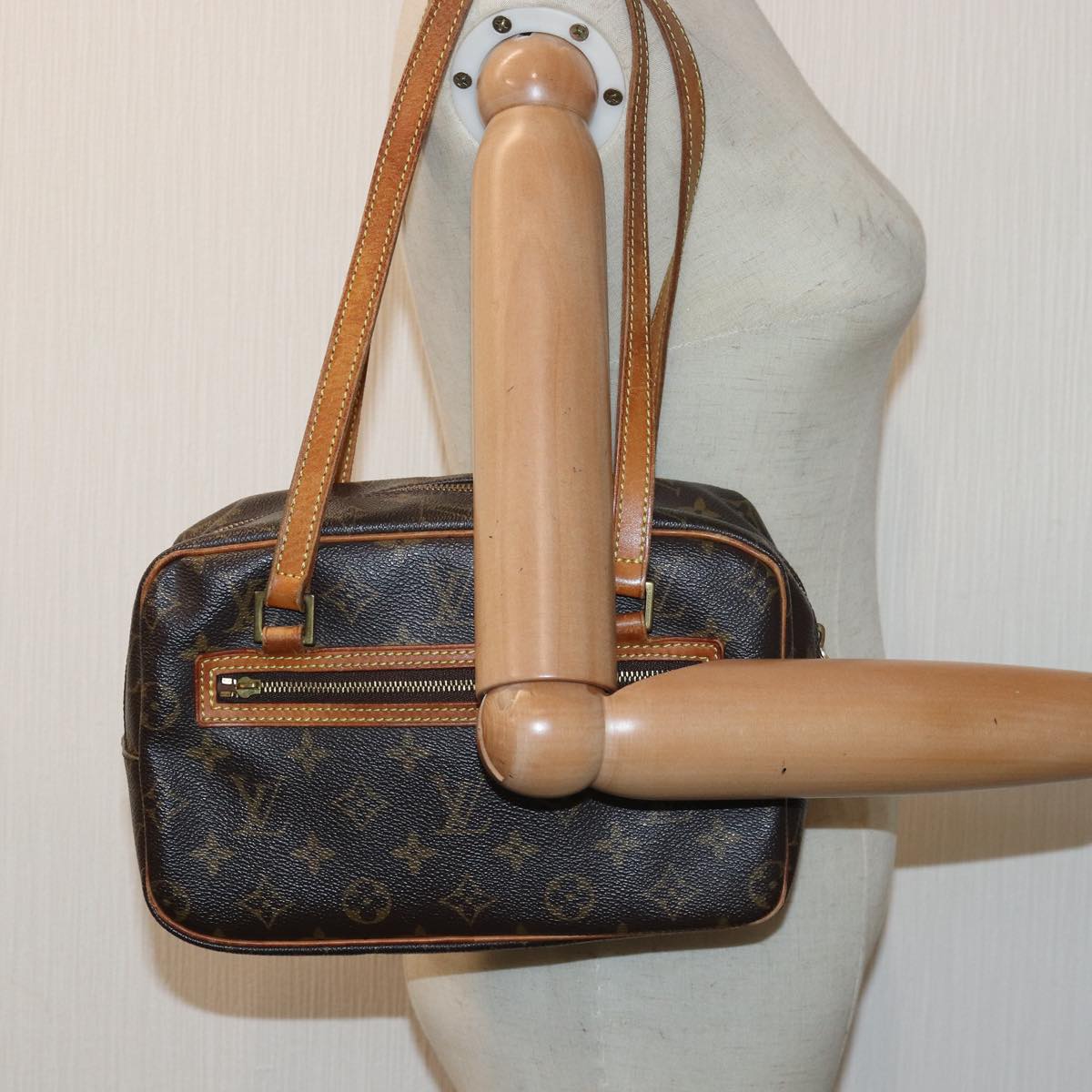 LOUIS VUITTON Monogram Cite MM Hand Bag M51182 LV Auth bs16306