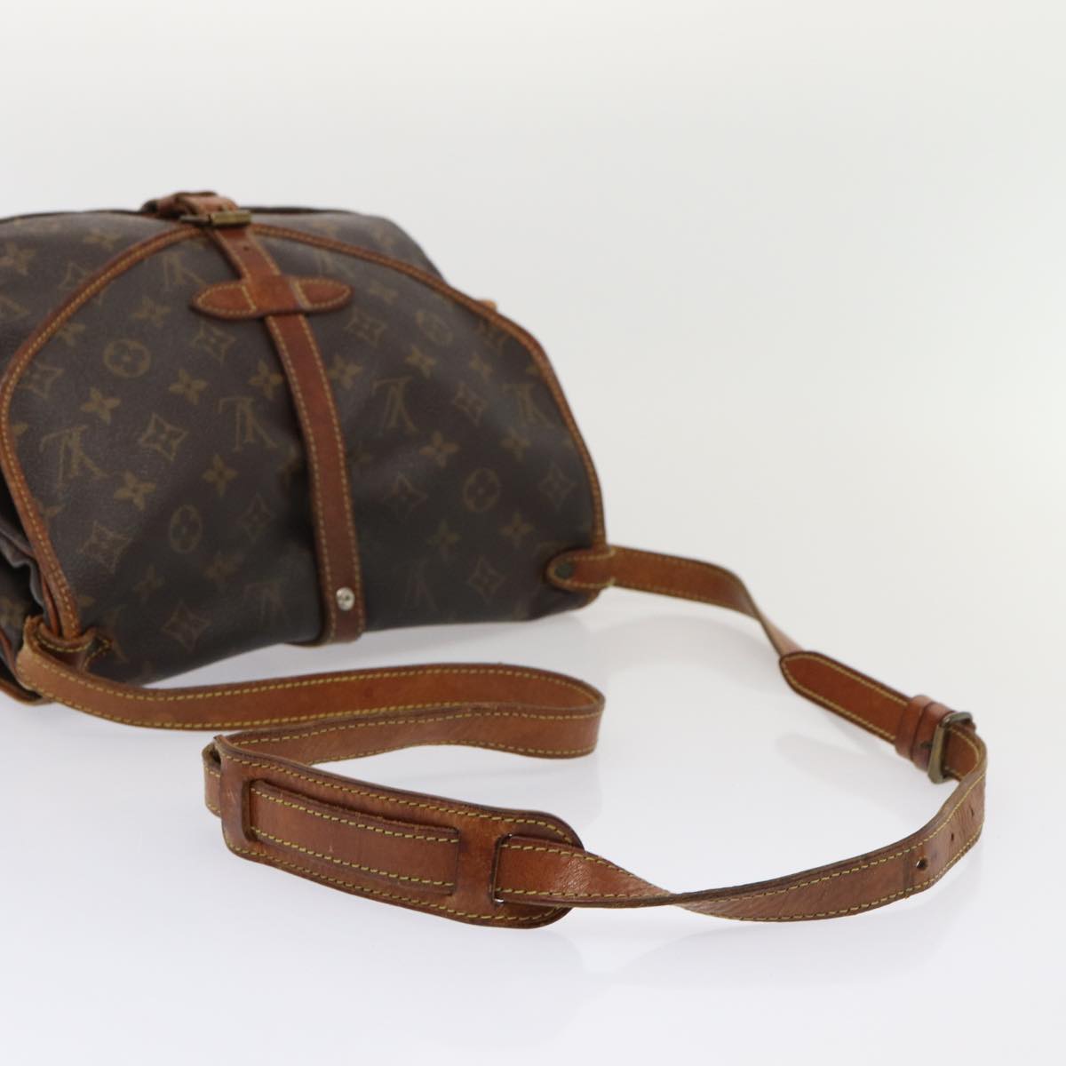 LOUIS VUITTON Monogram Saumur 30 Shoulder Bag M42256 LV Auth bs16516