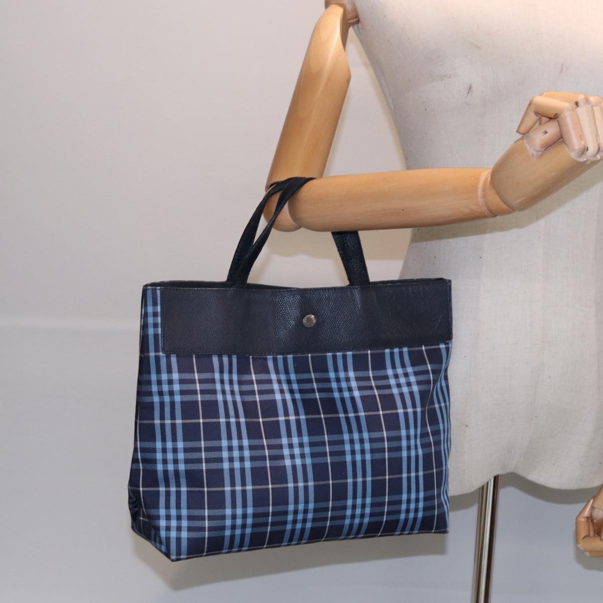 BURBERRY Nova Check Hand Bag Nylon Leather Blue Black Silver Auth bs16533