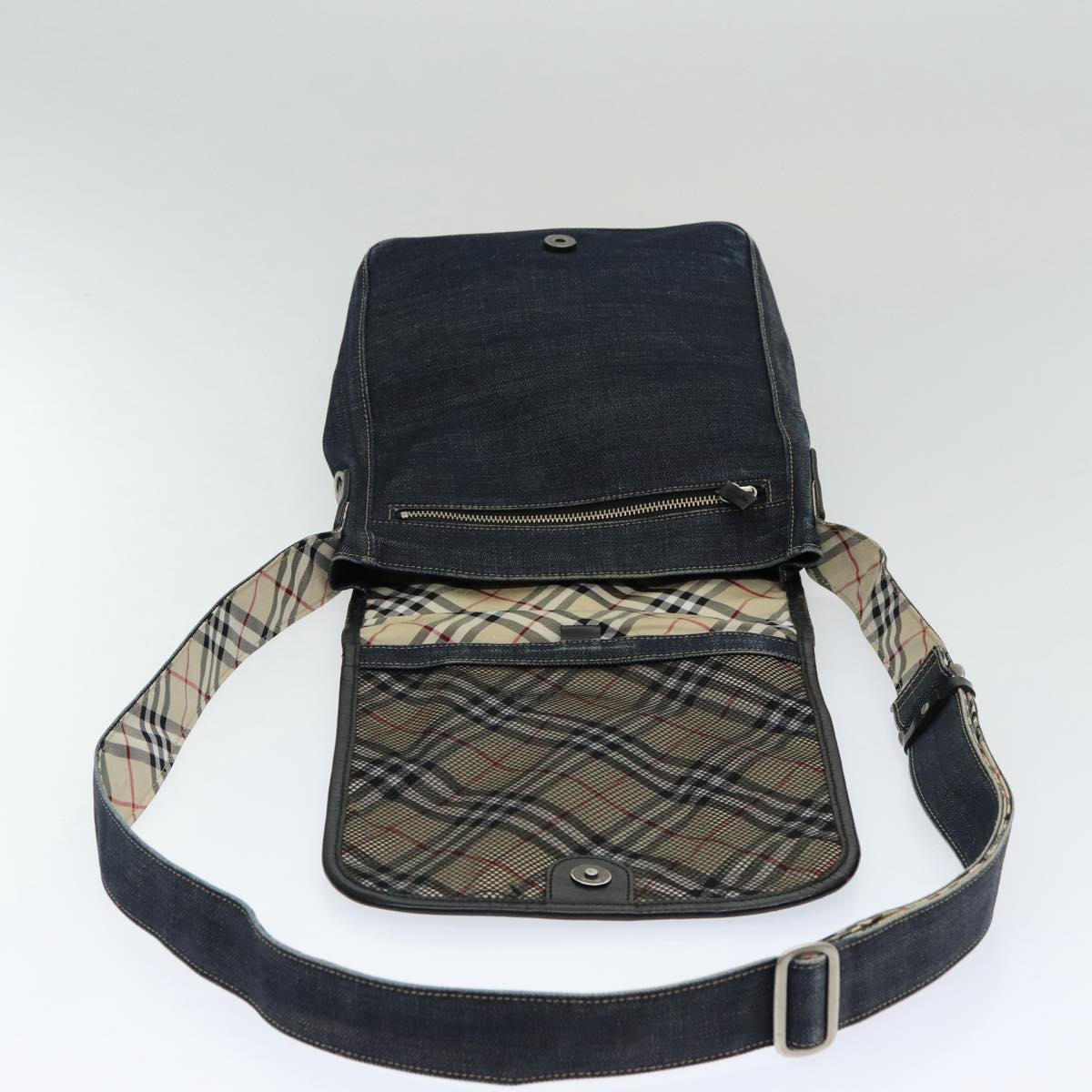 BURBERRY Nova Check Blue Label Shoulder Bag Denim Navy Beige Silver Auth bs16582