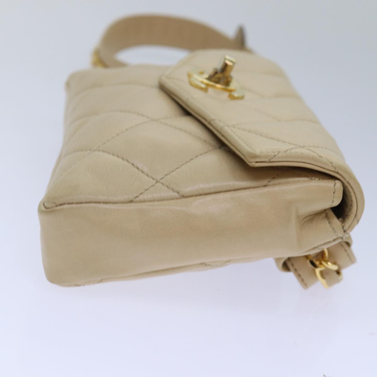 CHANEL Matelasse Waist bag Lamb Skin Beige CC Auth bs16597