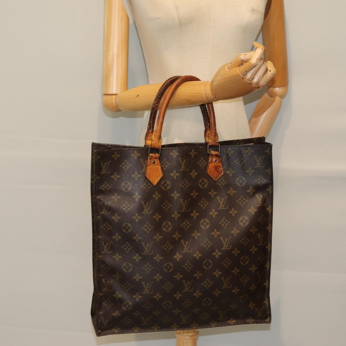 LOUIS VUITTON Monogram Sac Plat Hand Bag M51140 LV Auth bs16607