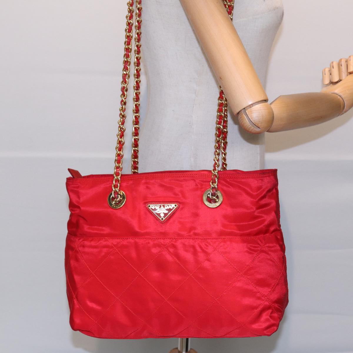 PRADA Chain Shoulder Bag Nylon Red Gold Auth bs16637