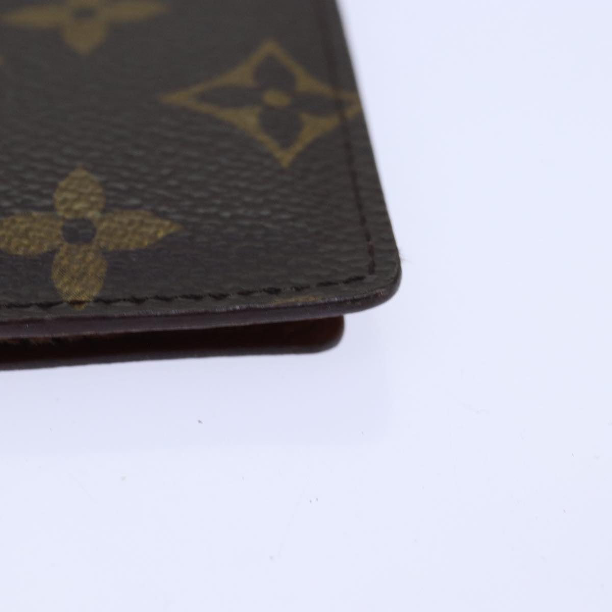 LOUIS VUITTON Monogram Couverture Passport Case M64502 LV Auth bs16765