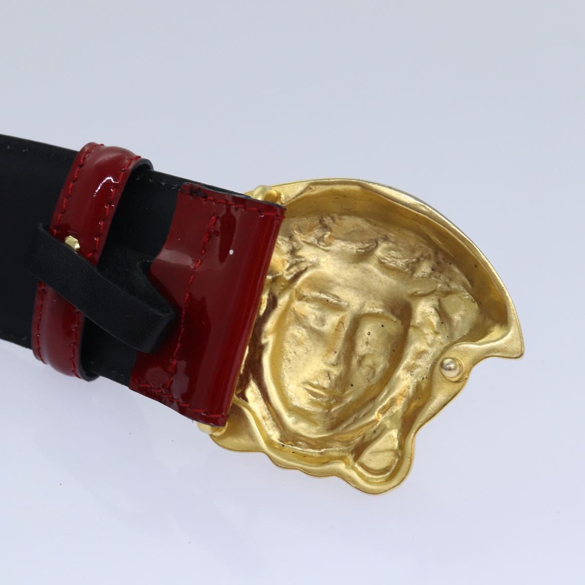 VERSACE Medusa Belt Patent leather 68cn-28.7"" Red Gold Auth bs16787