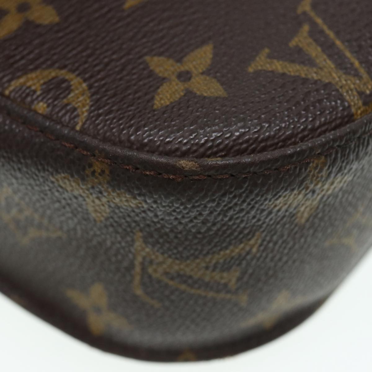 LOUIS VUITTON Monogram Saint Cloud GM Shoulder Bag M51242 LV Auth bs16801