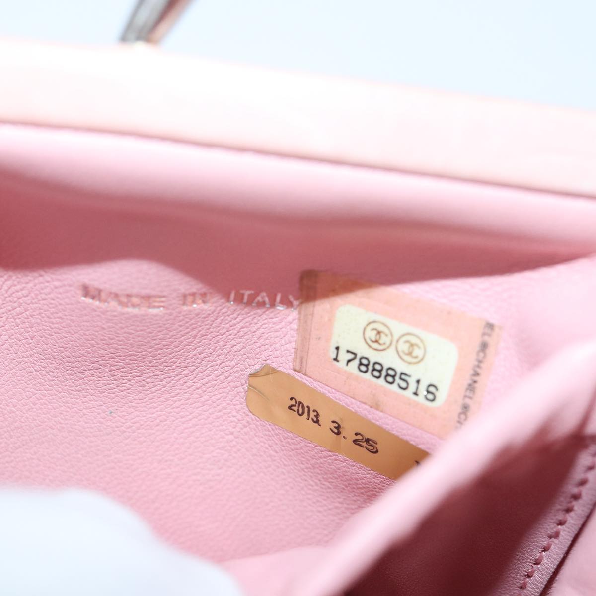 CHANEL Gamaguchi Pouch Leather Pink Silver CC Auth bs16883