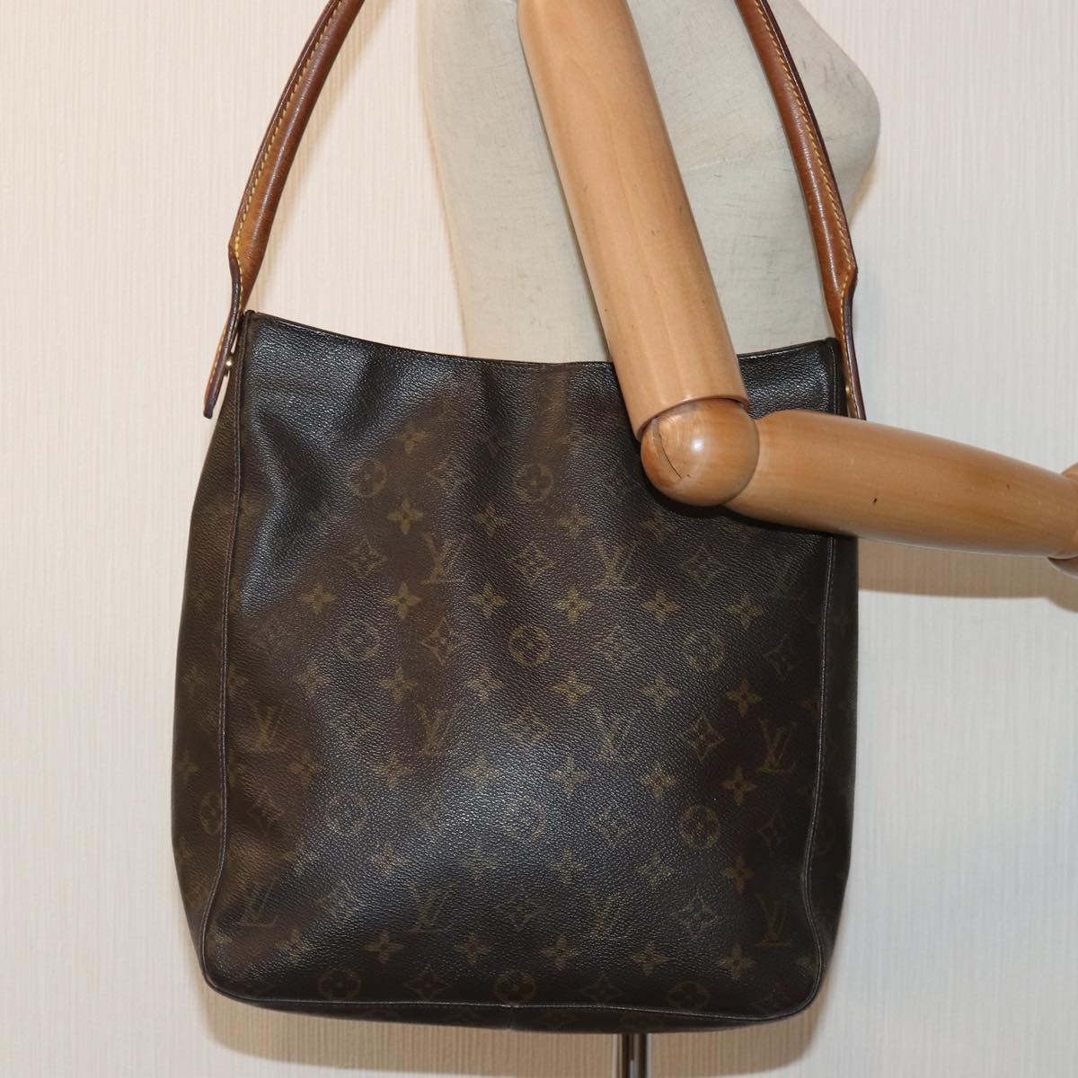 LOUIS VUITTON Monogram Looping GM Shoulder Bag M51145 LV Auth bs16906