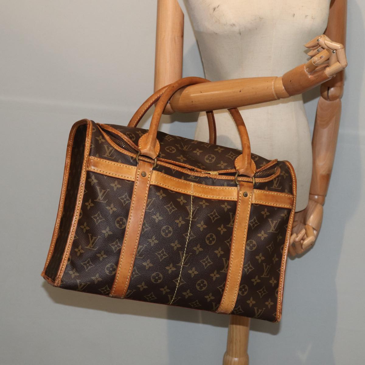 LOUIS VUITTON Monogram Sac Shan 40 Pet Carry Vintage M42024 LV Auth bs16971