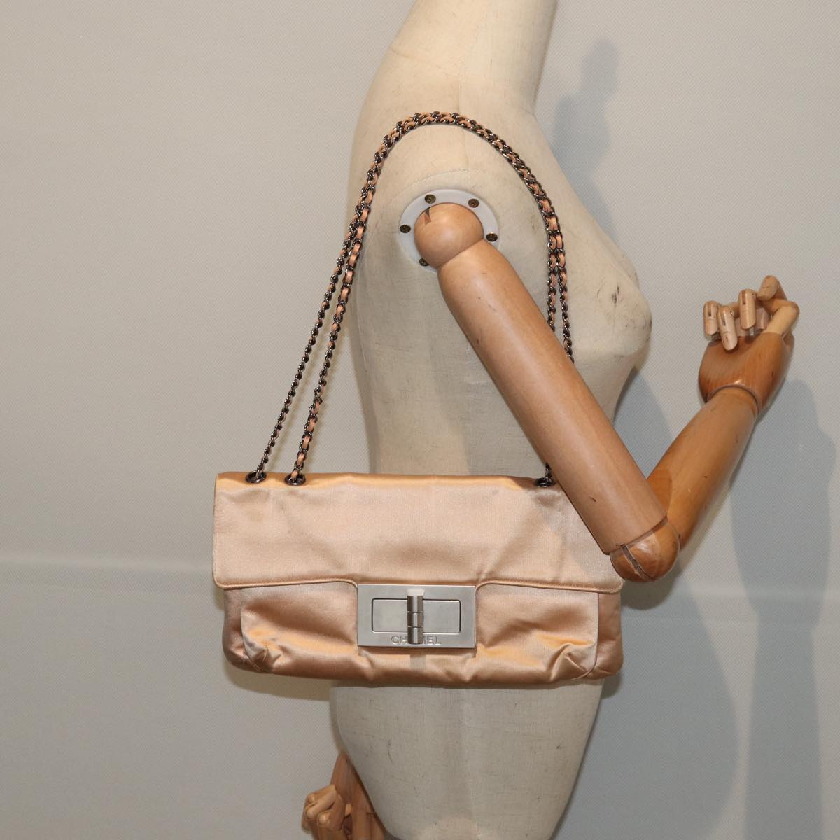 CHANEL Chain Shoulder Bag Satin Beige Silver CC Auth bs16982