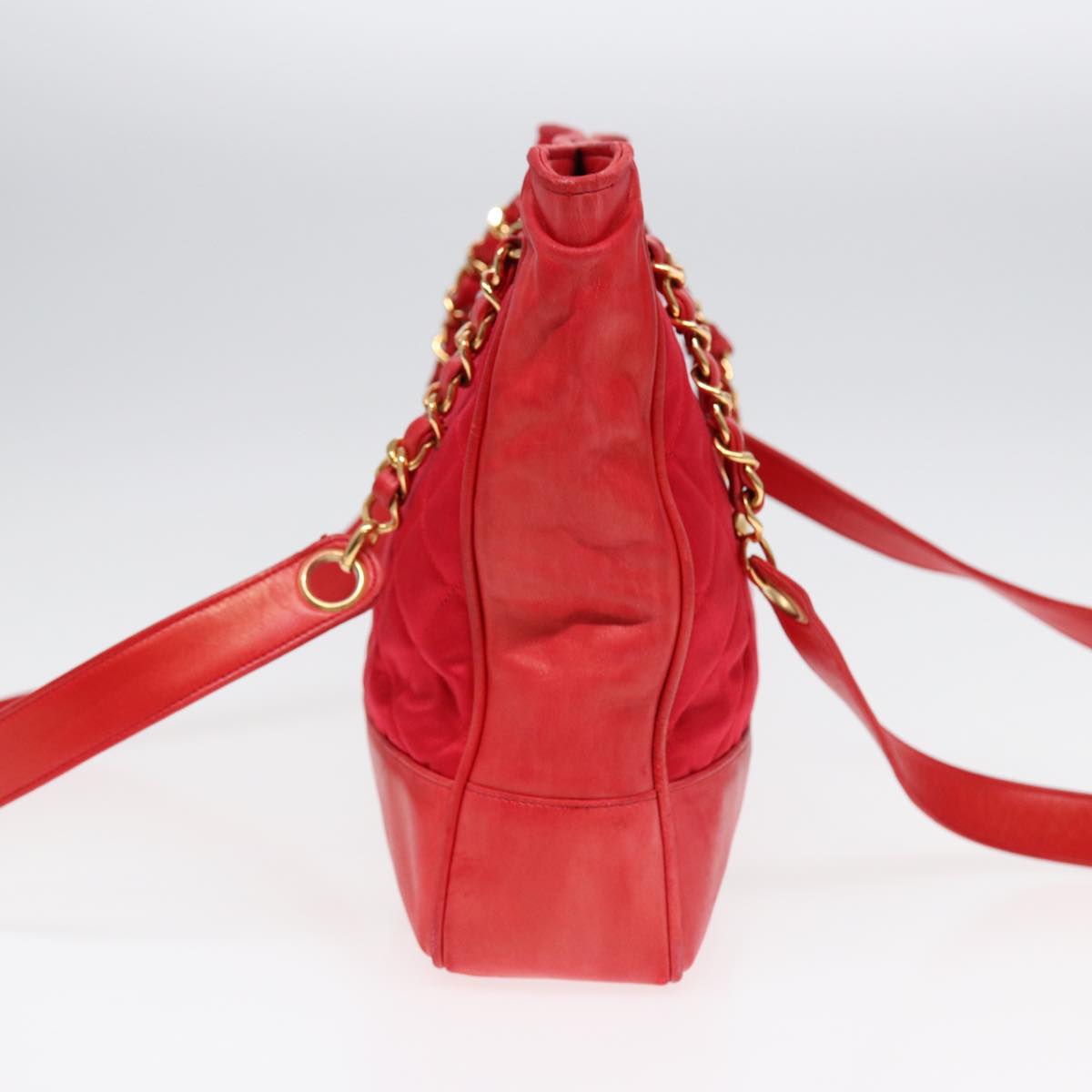 CHANEL Matelasse Chain Shoulder Bag Satin Red Gold CC Auth bs17153