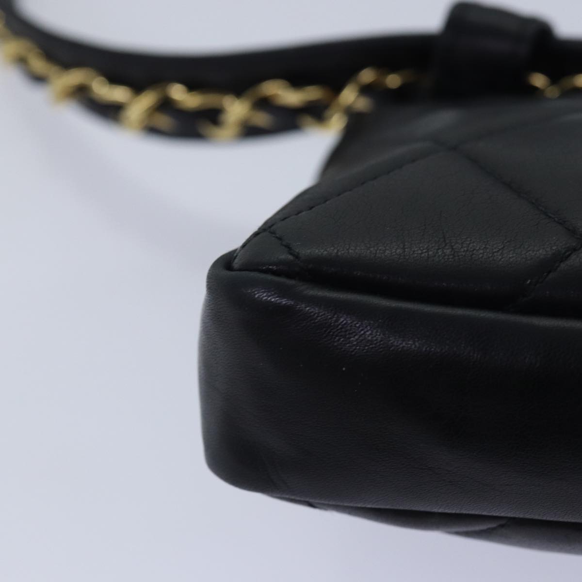 CHANEL Matelasse Chain Waist bag Lamb Skin Black Gold CC Auth bs17157