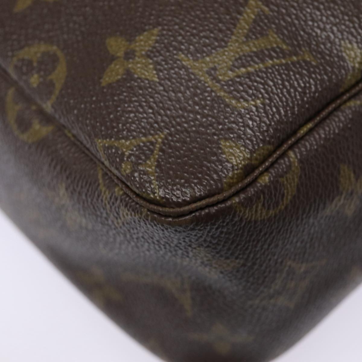 LOUIS VUITTON Monogram Trousse Toilette 28 Clutch Bag M47522 LV Auth bs17277