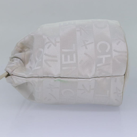 CHANEL Purse Pouch Canvas White CC Auth bs17327