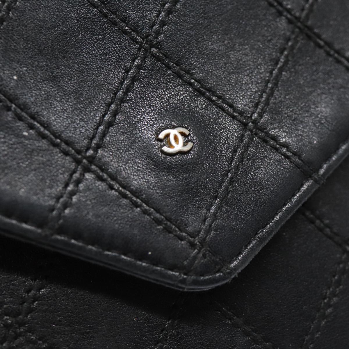 CHANEL Bicolore Wallet Leather Black Gold CC Auth bs17489