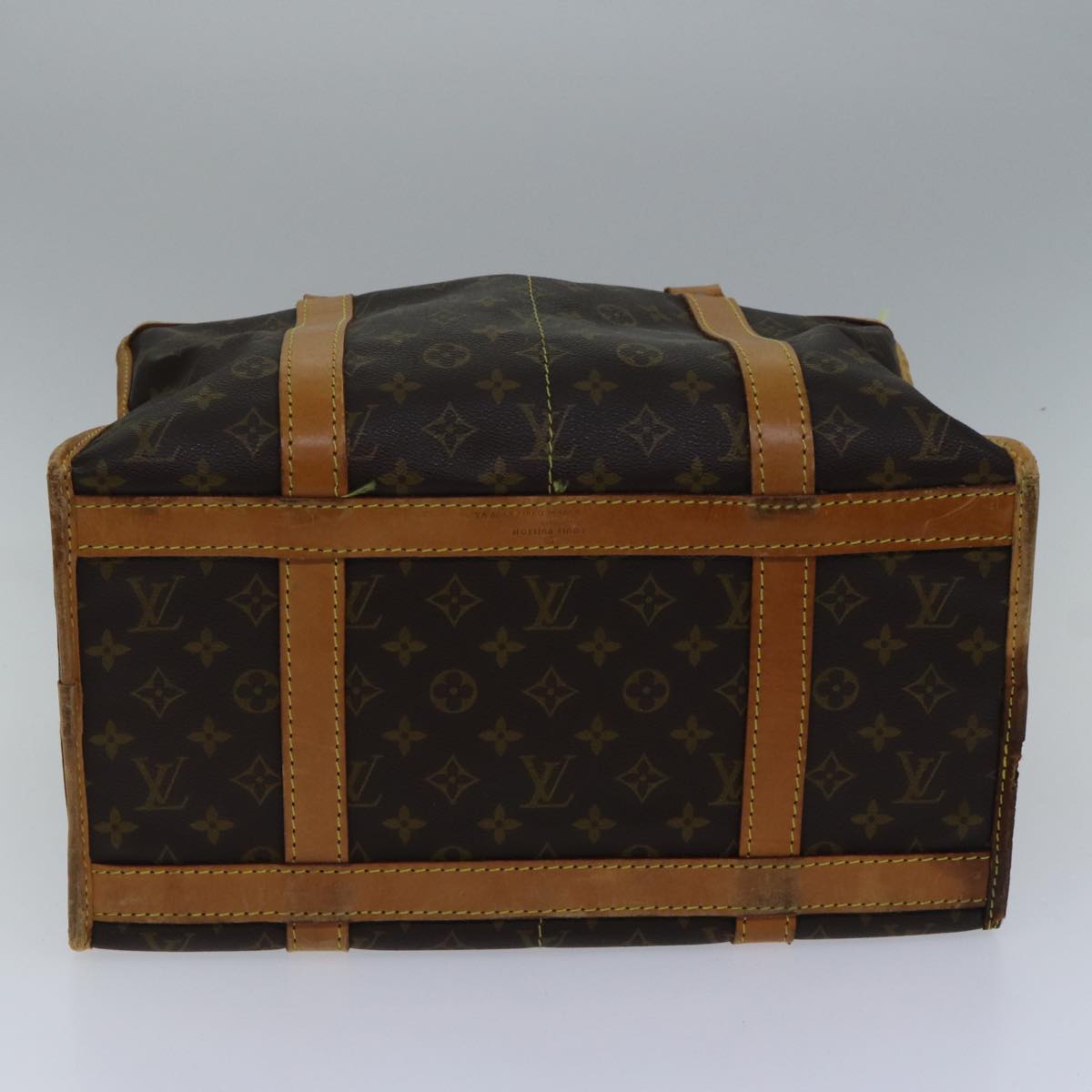 LOUIS VUITTON Monogram Sac Chasseur 40 Pet Carry M41924 LV Auth bs17541