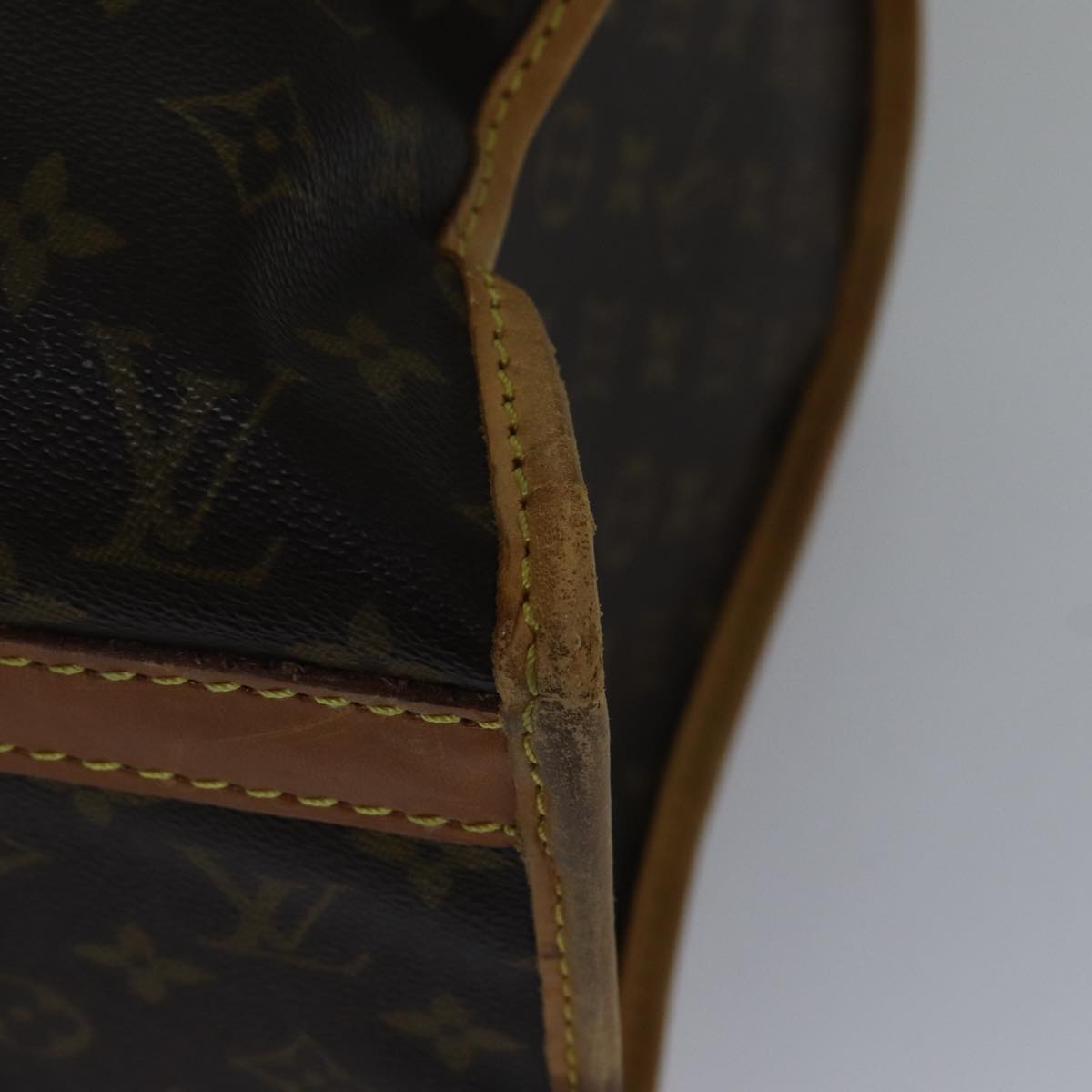 LOUIS VUITTON Monogram Sac Chasseur 40 Pet Carry M41924 LV Auth bs17541