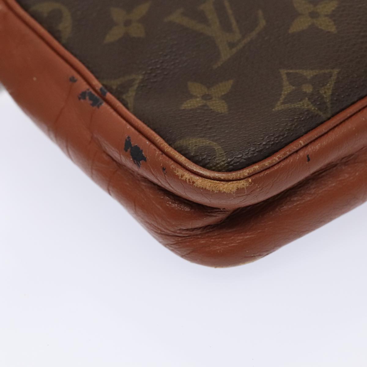 LOUIS VUITTON Monogram Pochette Sports Clutch Bag No.183 LV Auth bs17545