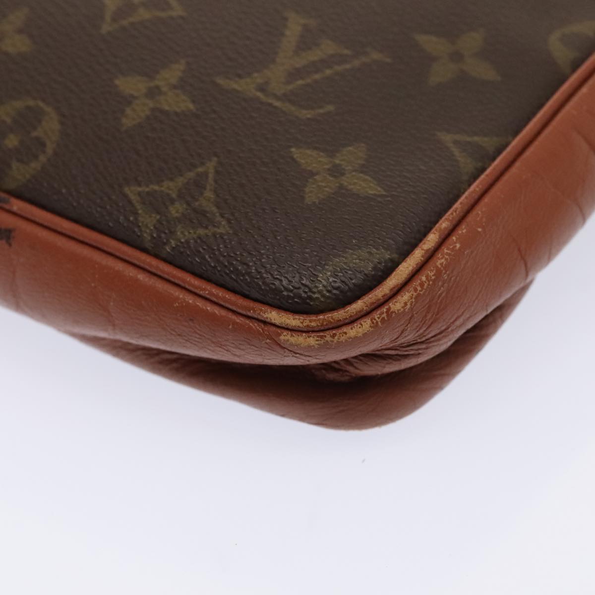 LOUIS VUITTON Monogram Pochette Sports Clutch Bag No.183 LV Auth bs17545