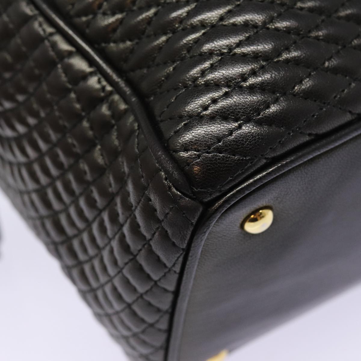 BALLY Quilted Hand Bag Leather Black Gold Auth bs17640