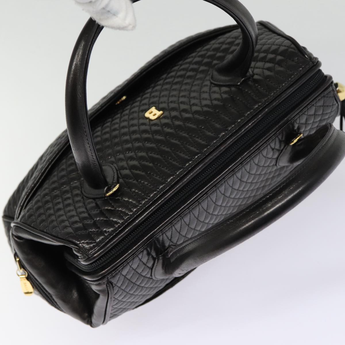 BALLY Quilted Hand Bag Leather Black Gold Auth bs17640