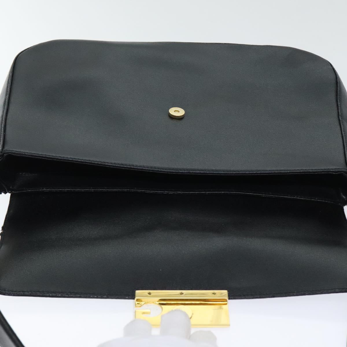 GIVENCHY Shoulder Bag Leather Black Auth bs17645