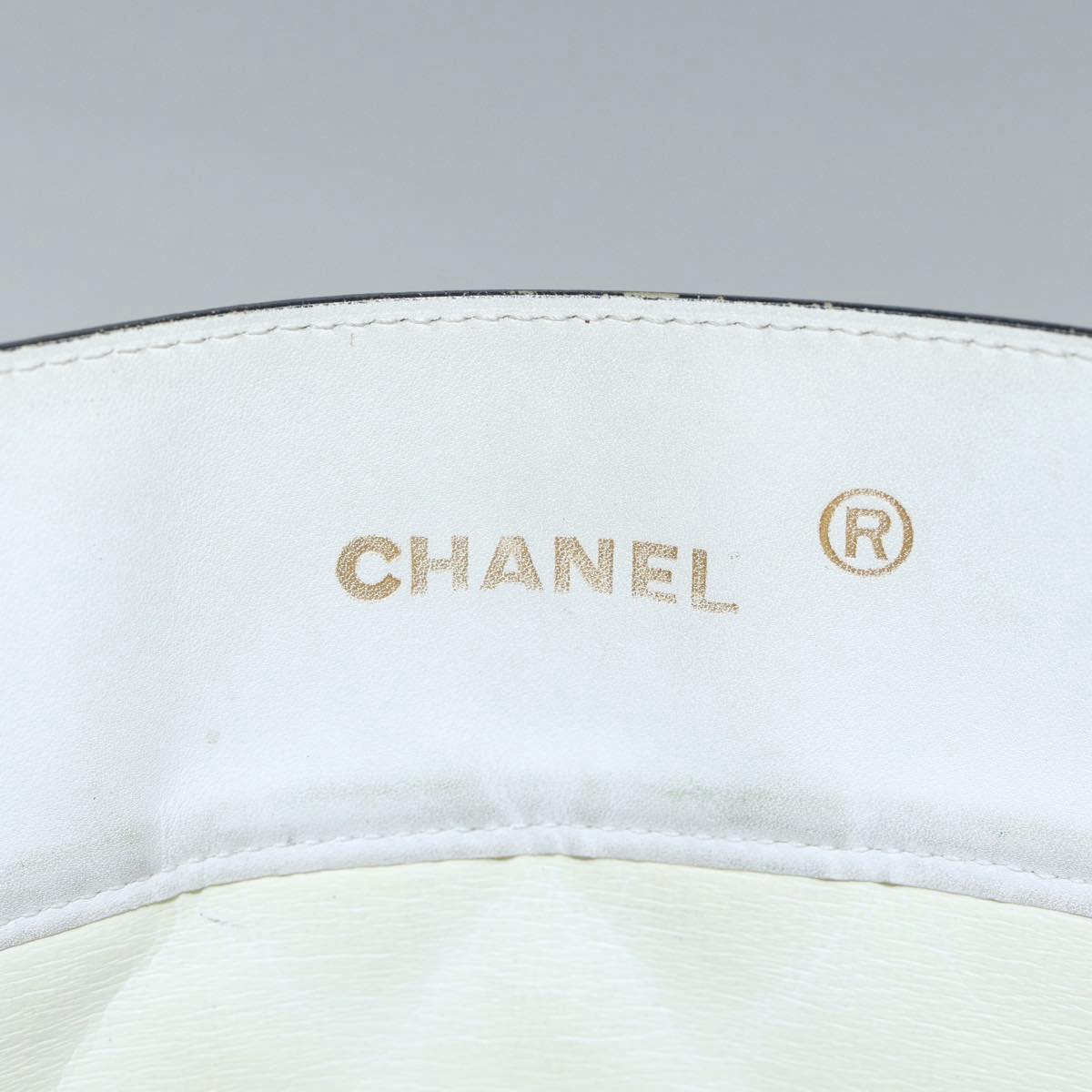 CHANEL Matelasse Chain Shoulder Bag Lamb Skin White Gold CC Auth bs17675