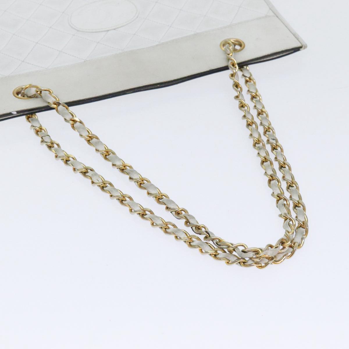 CHANEL Matelasse Chain Shoulder Bag Lamb Skin White Gold CC Auth bs17675