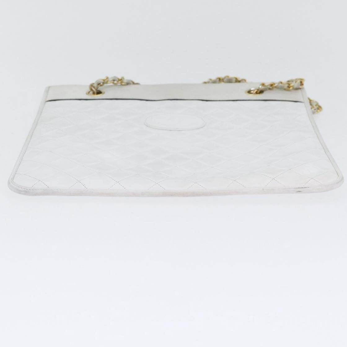 CHANEL Matelasse Chain Shoulder Bag Lamb Skin White Gold CC Auth bs17675