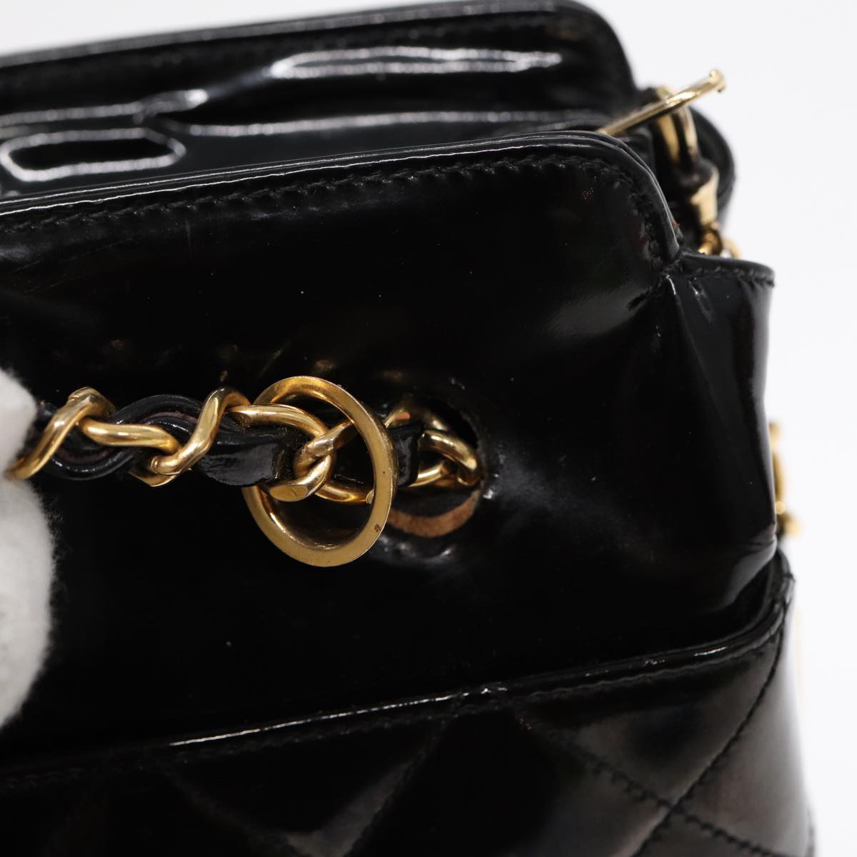 CHANEL Matelasse Chain Shoulder Bag Patent leather Black Gold CC Auth bs17830