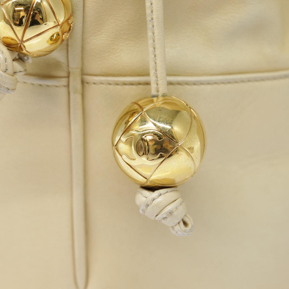 CHANEL Shoulder Bag Lamb Skin Beige Gold CC Auth bs17904