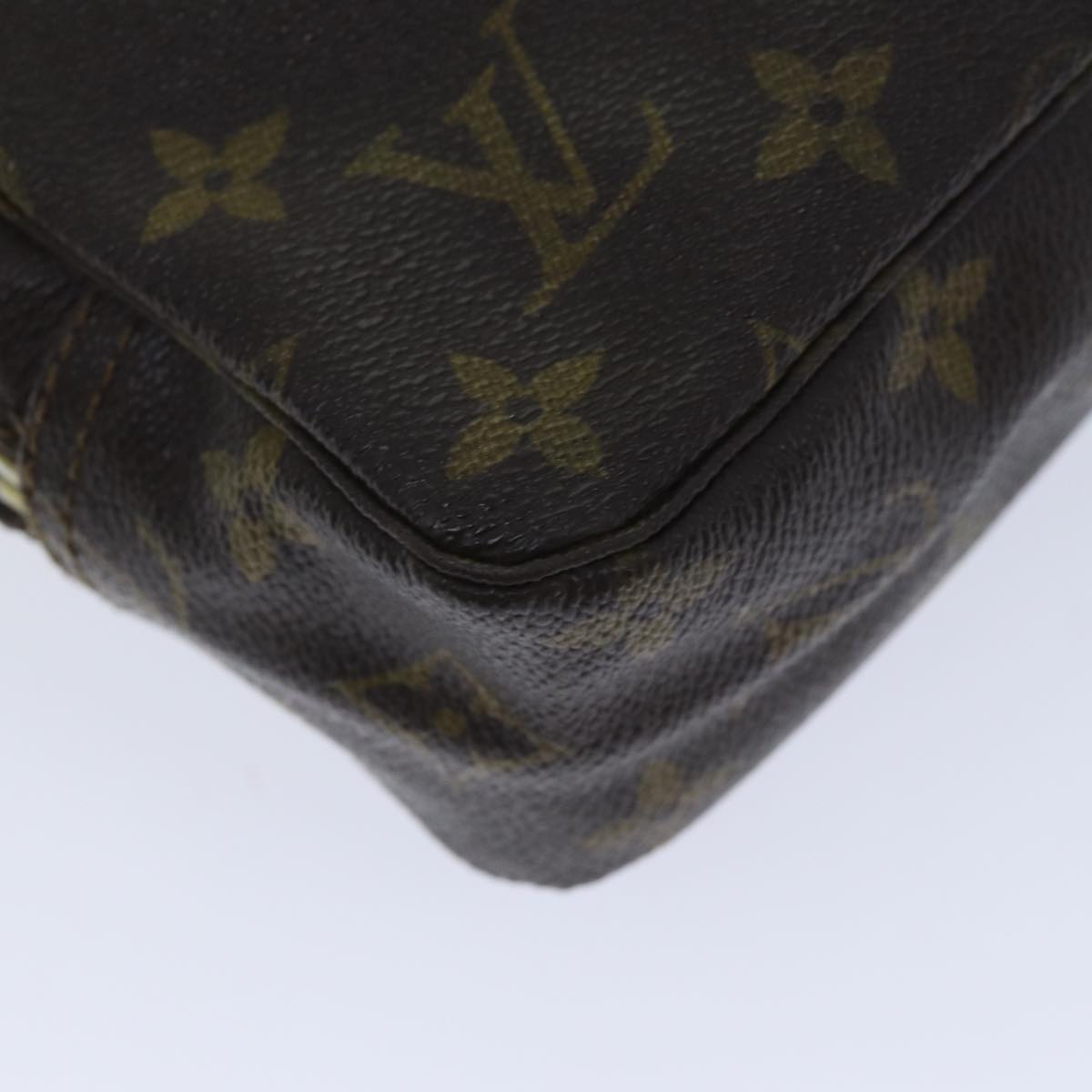 LOUIS VUITTON Monogram Trousse Toilette 23 Clutch Bag M47524 LV Auth bs17994