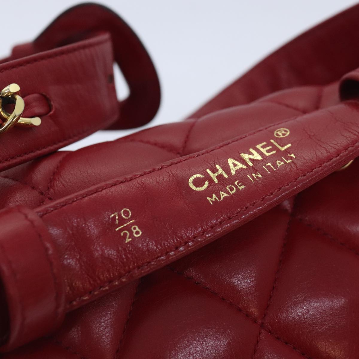 CHANEL Matelasse Waist bag Lamb Skin Red Gold CC Auth bs18074