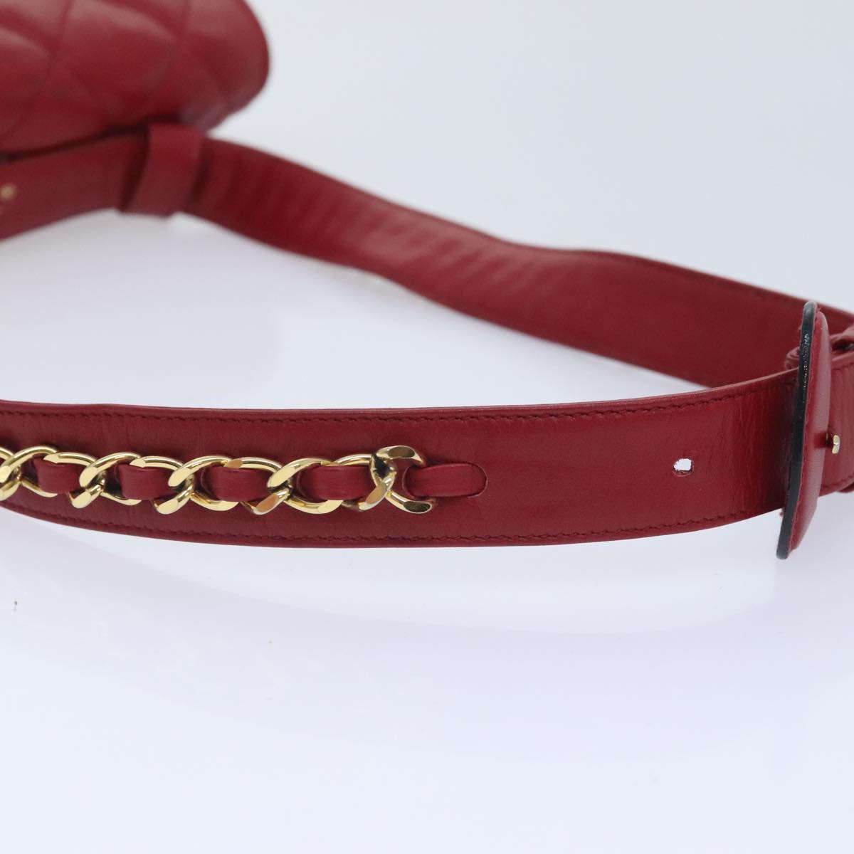 CHANEL Matelasse Waist bag Lamb Skin Red Gold CC Auth bs18074