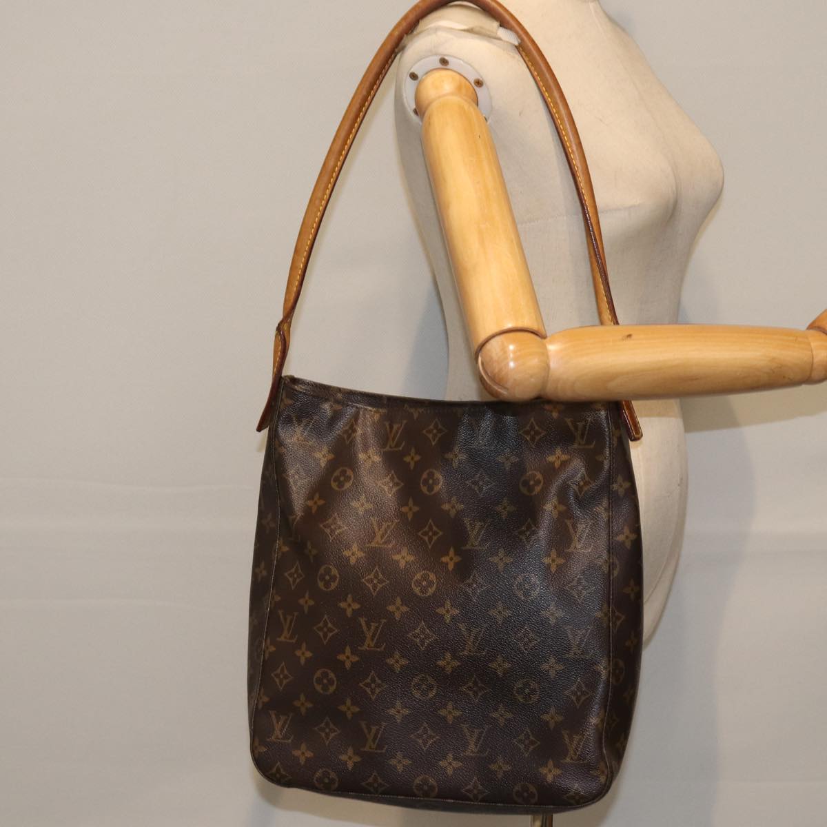 LOUIS VUITTON Monogram Looping GM Shoulder Bag M51145 LV Auth bs18194