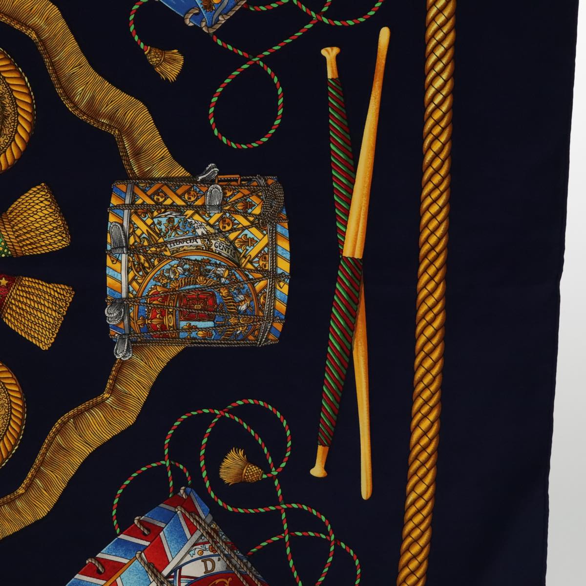 HERMES Carre 90 Scarf ""LES TAMBOURS"" Silk Navy Yellow Auth bs18297